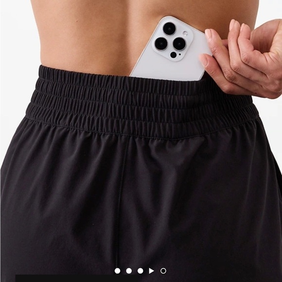 Athleta Weekender High Rise 3" Run Short - Picture 8 of 8